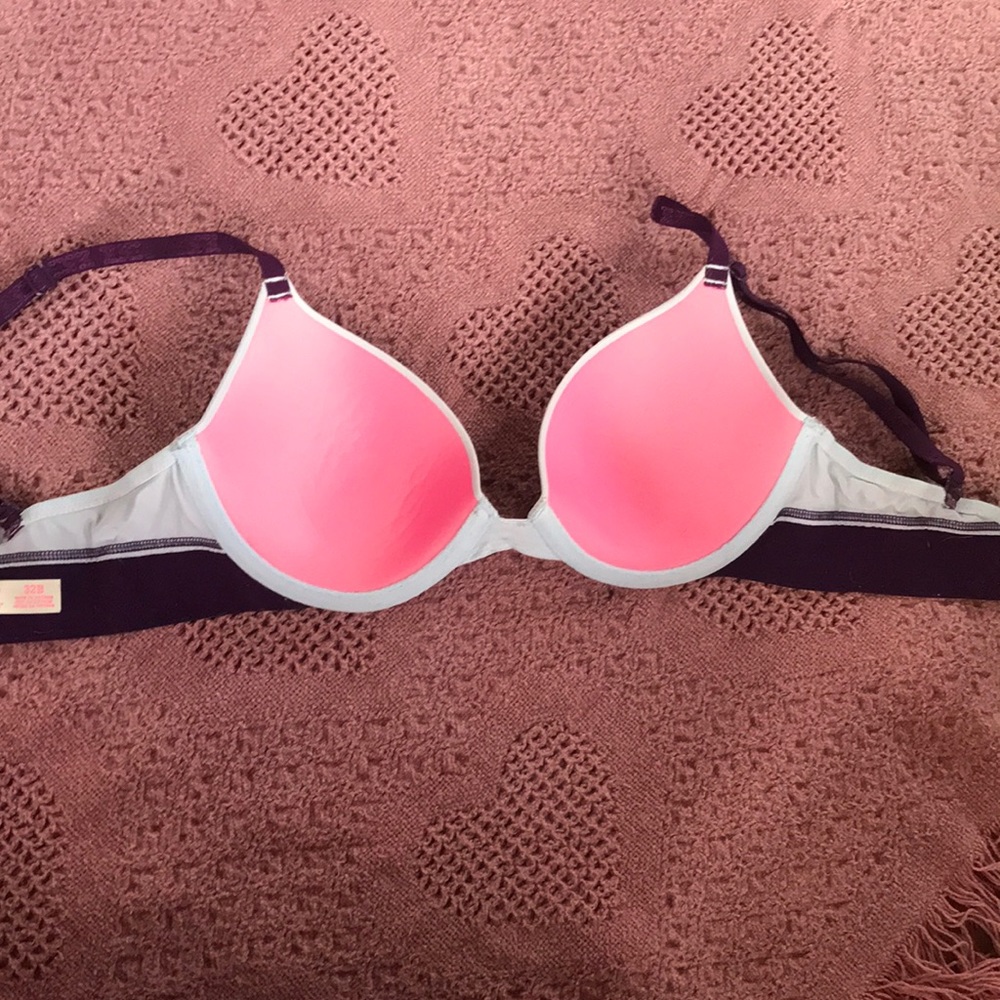 PINK Bra - Picture 2 of 5